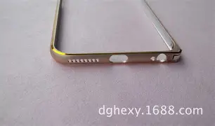 边框手机壳安卓版(边框式手机壳是什么样子的)